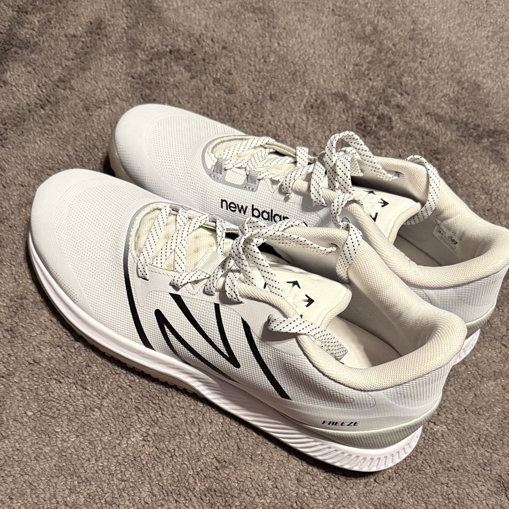 New Balance freeze turf lacrosse shoes